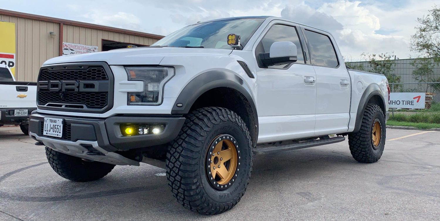 Ford F-150 Raptor White Black Rhino Crawler | Wheel Front