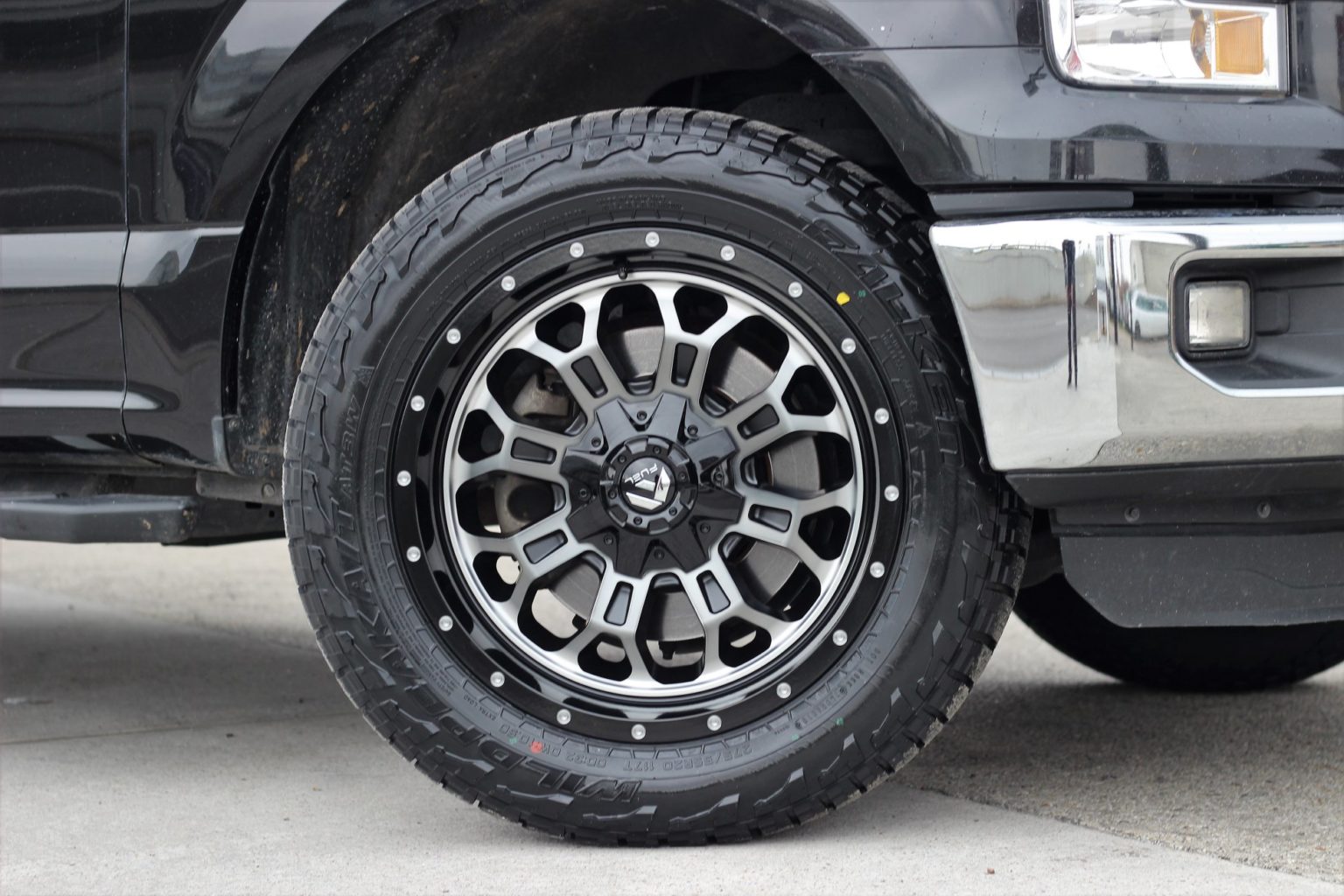 Ford F 150 Black Fuel Off Road Crush D561 Wheel Front