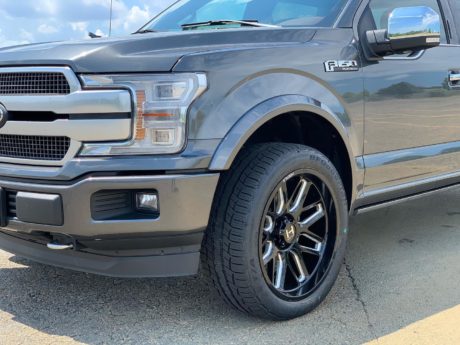 Ford F-150 Grey Hostile H120 Vulcan Wheel | Wheel Front