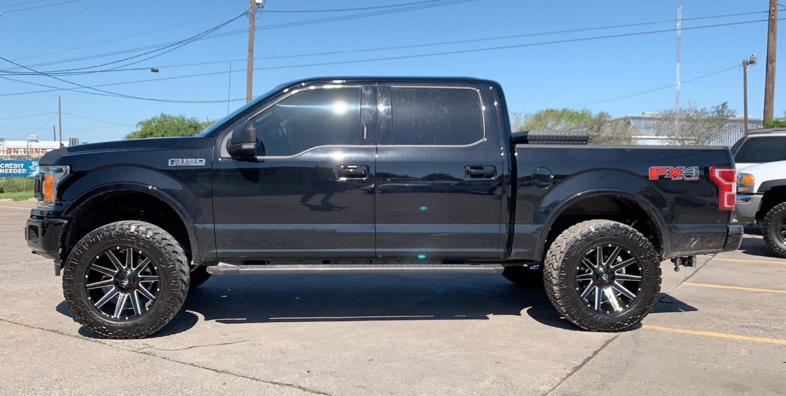 Ford F-150 Black Fuel Off-Road Contra D615 | Wheel Front