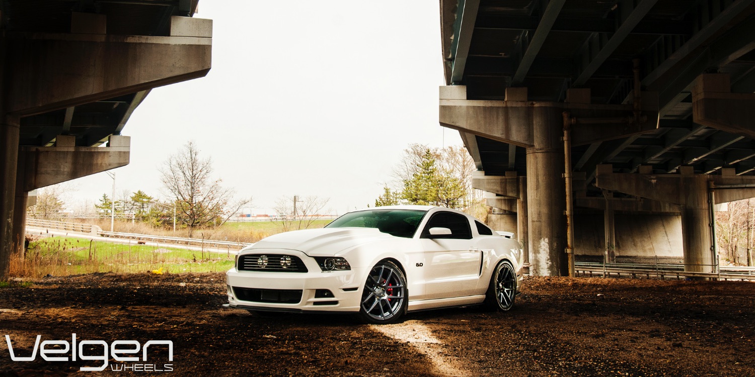 ford-mustang-s197-velgen-vmb5-wheels-1