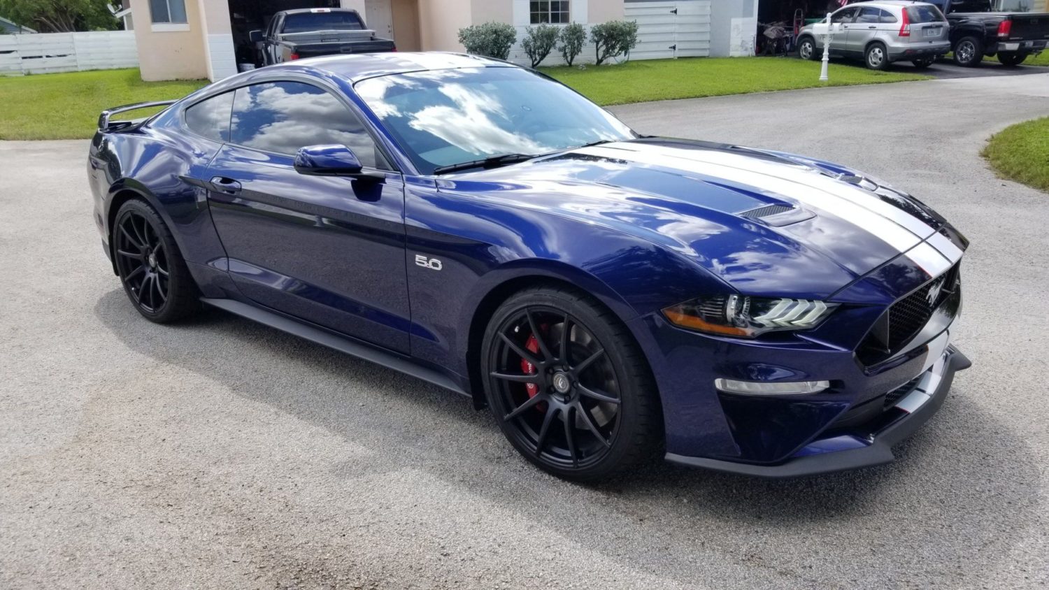 Ford Mustang S550 Blue Forgestar CF10 Wheel | Wheel Front