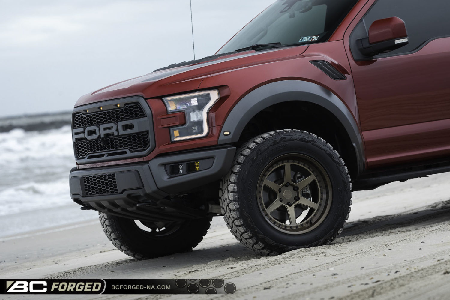 Ford F-150 Raptor Rapid Red BC Forged LE61 | Wheel Front