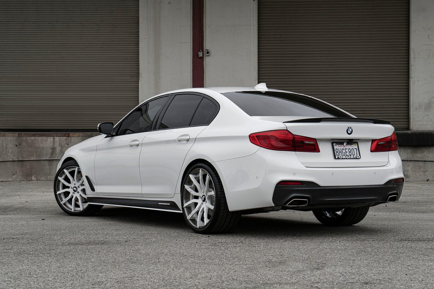 BMW 5 Series G30 White with FormatoECL