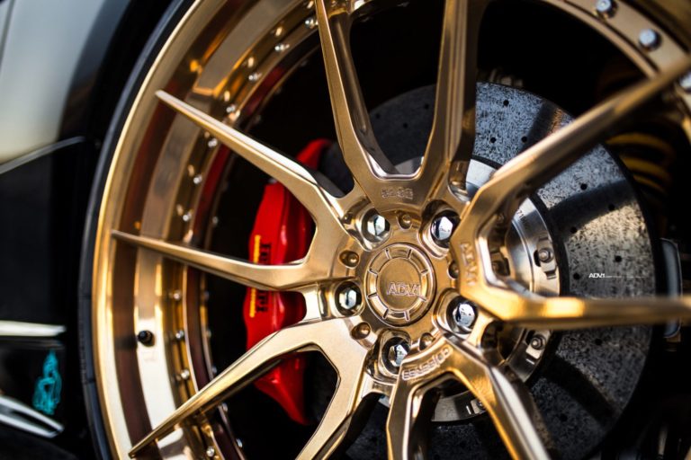 gold-concave-wheels-ferrari-ff-four-seater-aftermarket-modified-b