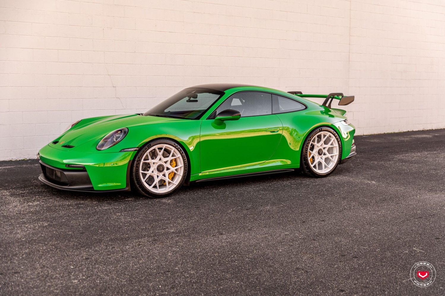 Porsche 911 GT3 992 Green Vossen S21-07 | Wheel Front