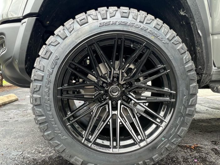 Dodge Ram TRX Grey Vossen HF6-5 Wheel | Wheel Front