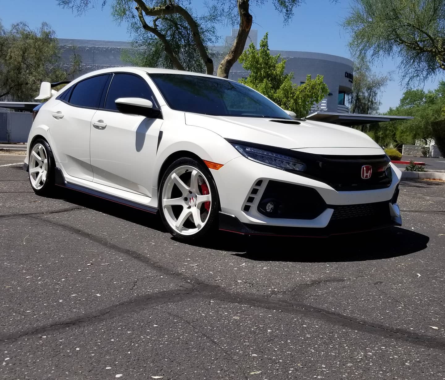 Honda Civic TypeR FK8 White Enkei T6S Wheel Wheel Front