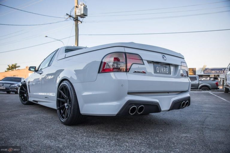 Holden Hsv Commodore Vf White Koya Sf Wheel Wheel Front