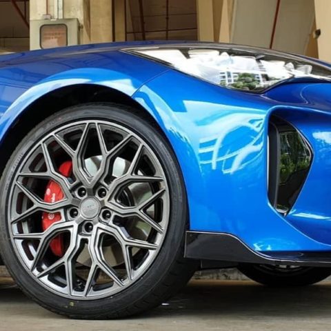 Kia Stinger Blue Vossen HF-2 Wheel Front
