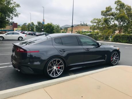 Kia Stinger GT Grey Niche Gemello M220 Wheel Front