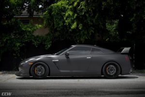 matte-black-nissan-gtr-r35-turbo-5-spoke-deep-ccw-wheels-e