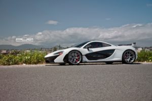 mclarenp1pur4ourm2009