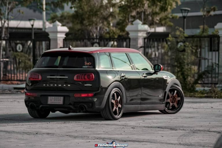 Mini Cooper Clubman R55 Black Rays Volk TE37 | Wheel Front