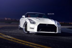 nissan-gtr-1