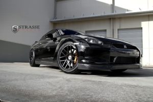 nissan_gtr14_1
