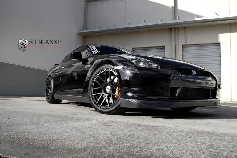 nissan_gtr14_1