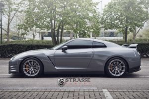 nissan_gtr17_9