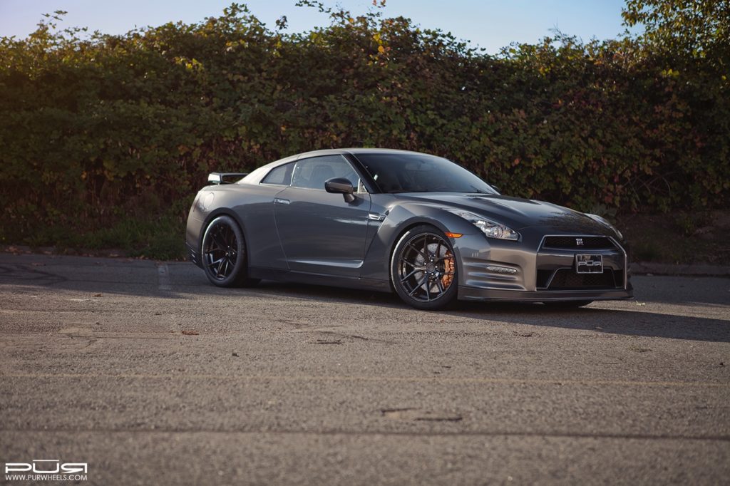 Nissan GT-R R35 Grey PUR 4OUR | Wheel Front