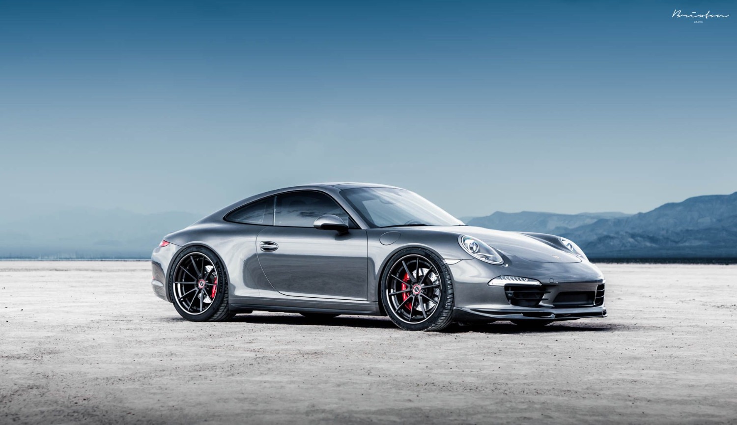 porsche-991-c4s-brixton-forged-wr3-targa-series-forged-wheels-3-piece-concave-brushed-smoke-black-2-1800x1038