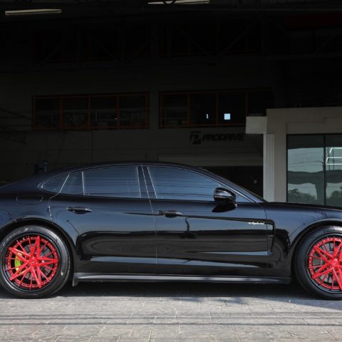 Porsche Panamera Black Vossen M-X6 Wheel Front