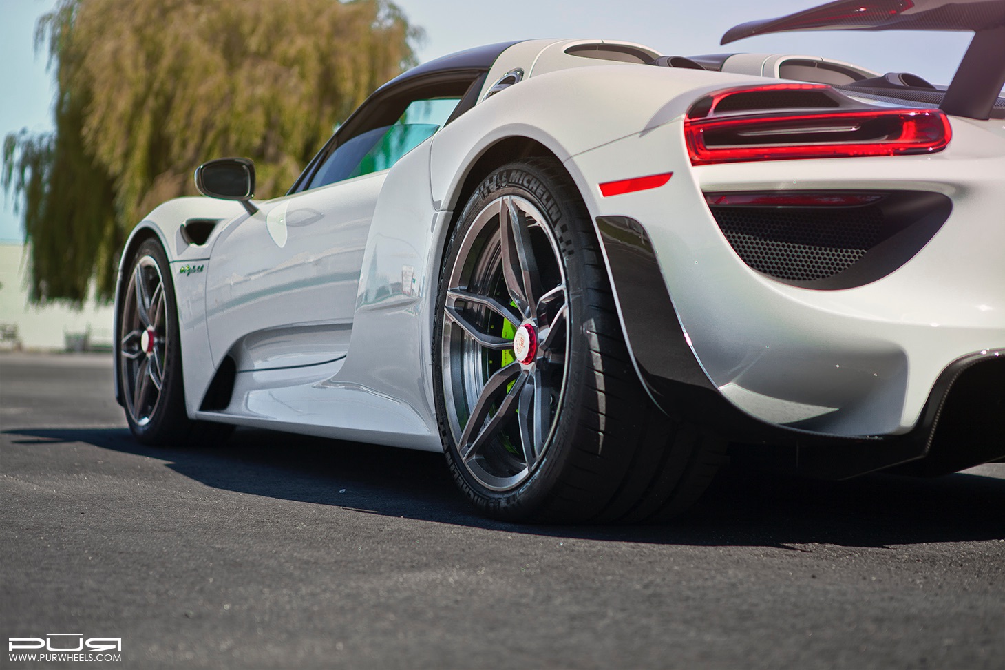 porsche918spyderpurrs23m22