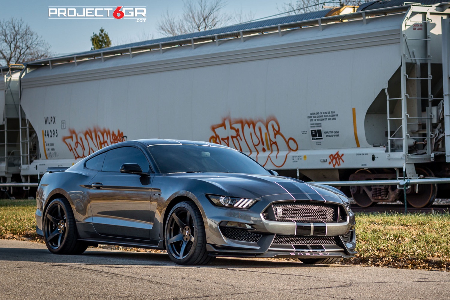 project-6gr-5-spoke-ford-shelby-gt350-satin-black-mustang-02