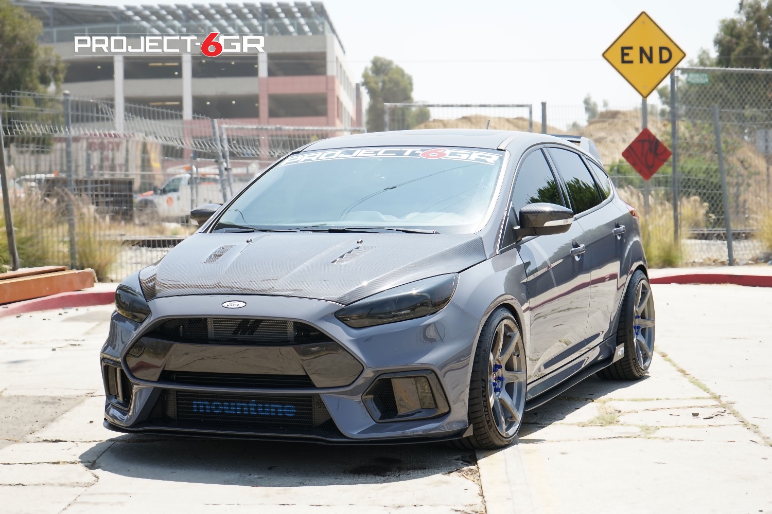 project-6gr-wheelsbrushed-titanium-ford-focus-rs-19x95-19x10-04_35250621130_o