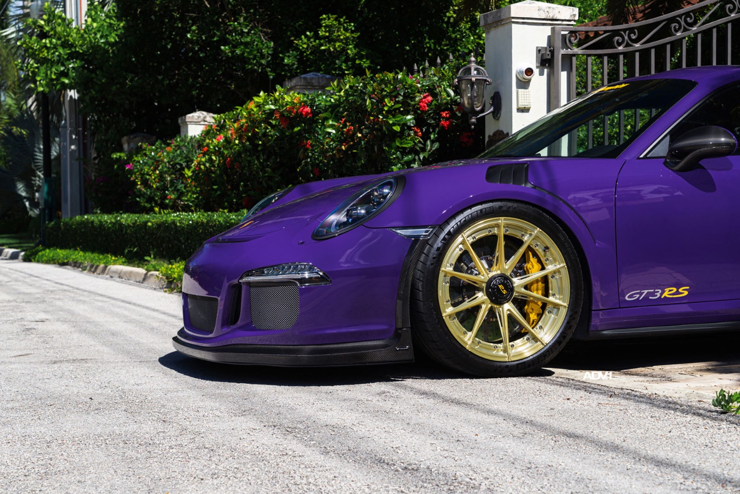purple-porsche-gt3-rs-gold-forged-wheels-centerlock-rims-e