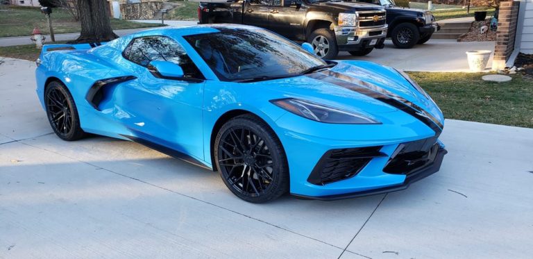 Chevrolet Corvette C8 Stingray Rapid Blue Avant Garde M520-R | Wheel Front