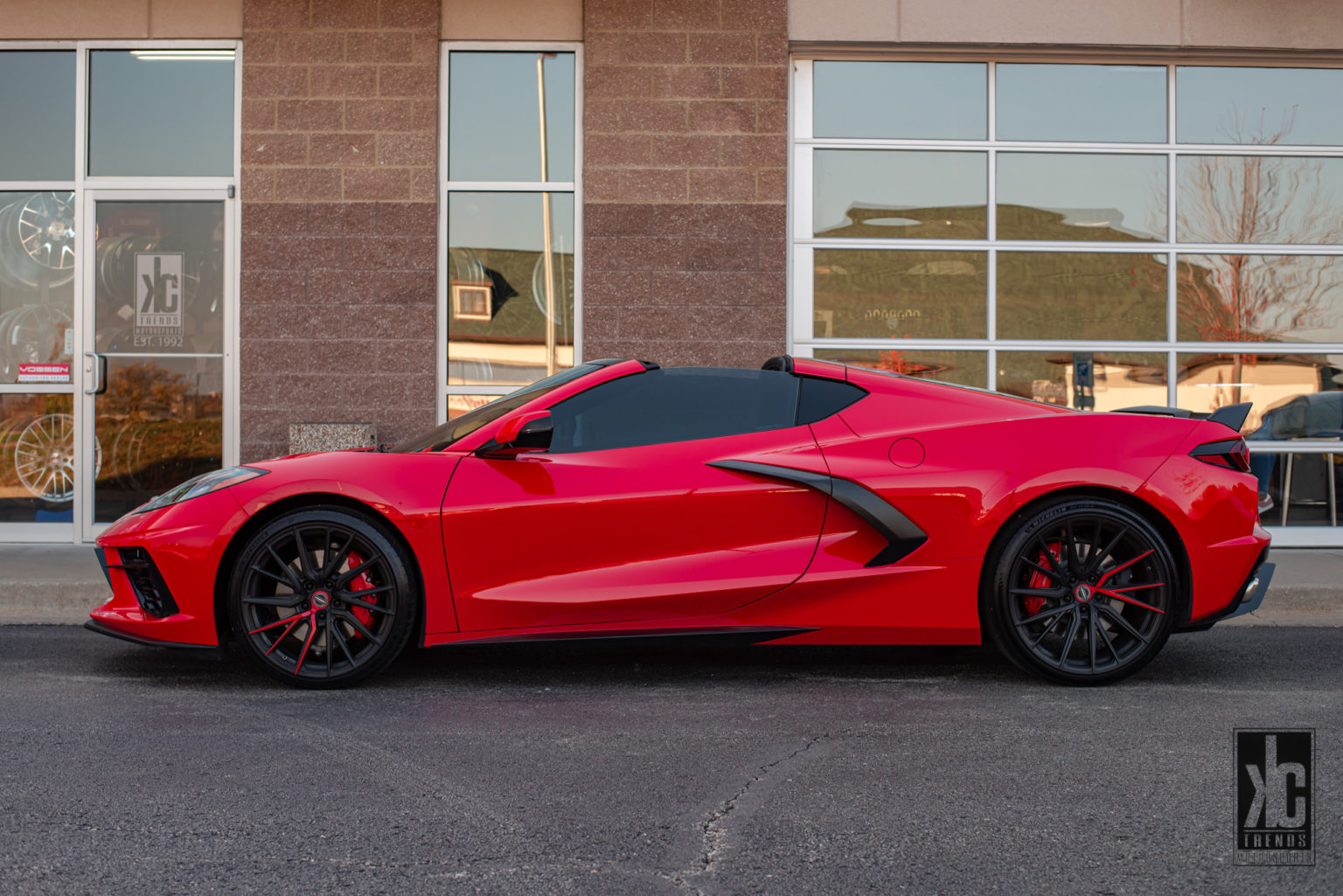 Chevrolet Corvette C8 Stingray Red Vossen HF-4T | Wheel Front
