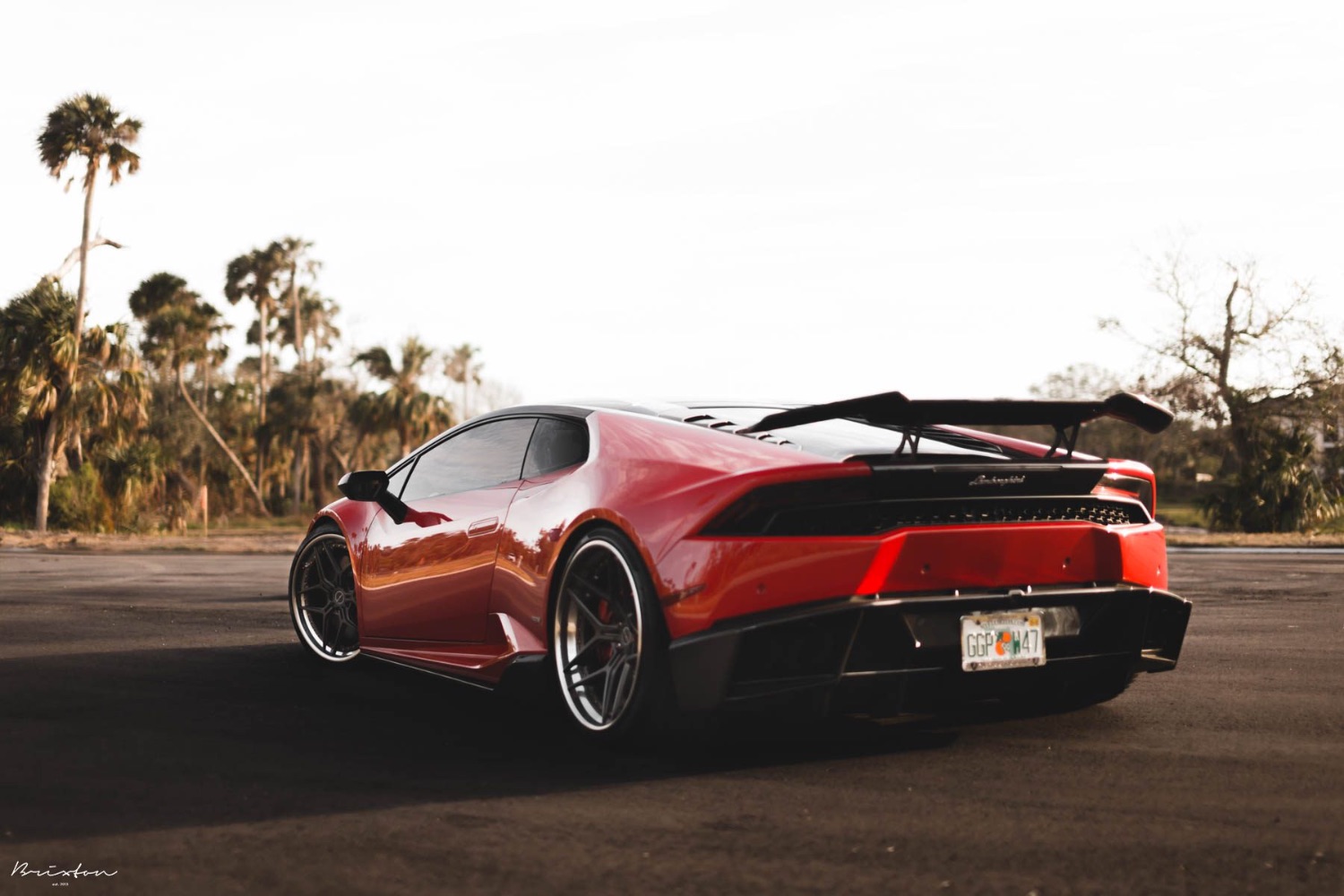 red-lamborghini-huracan-brixton-forged-wr7-targa-series-smoke-black-polished-lip-21-22-concave-3-piece-9-1800x1200