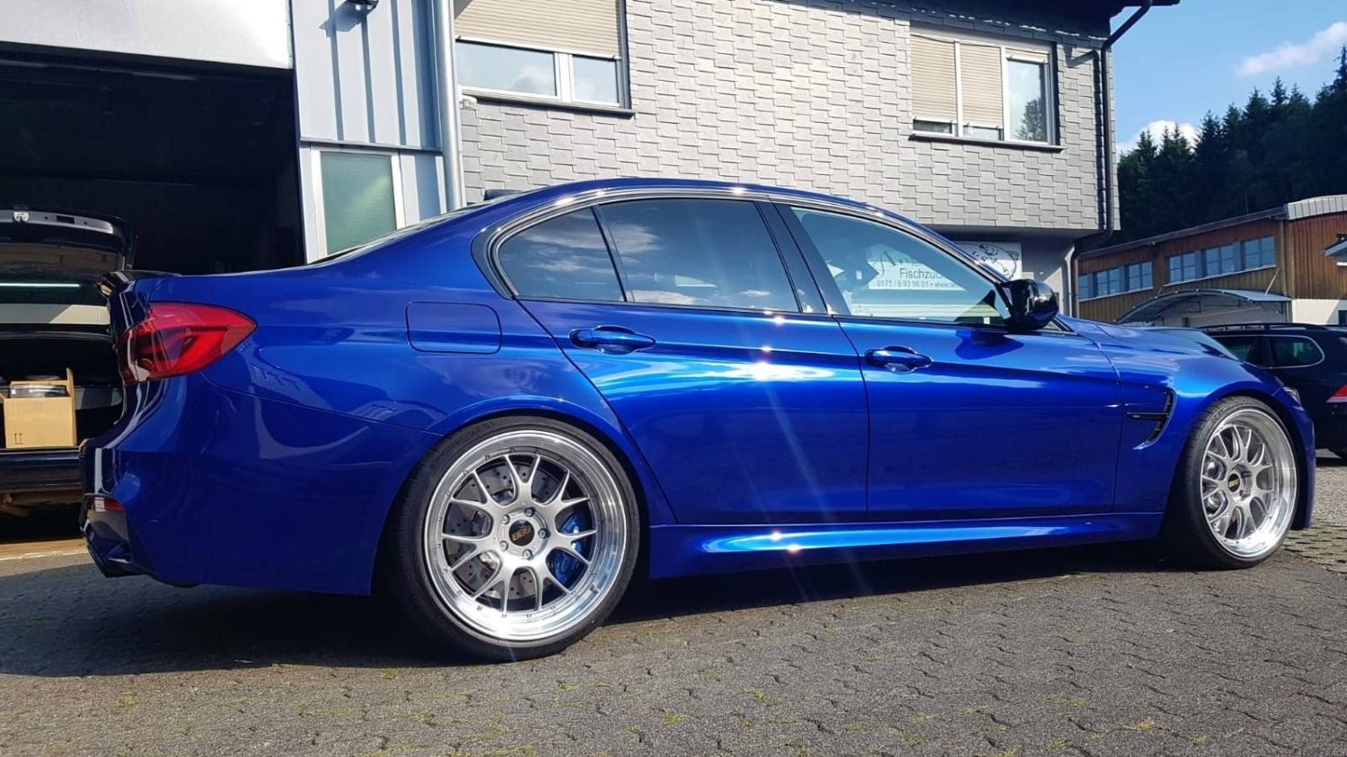 BMW M3 F80 San Marino Blue BBS LM-R | Wheel Front