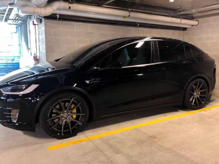 sv302_22_tesla_modelx_01_379198aba6eebb6f470ba1730a84ecfae93e1666