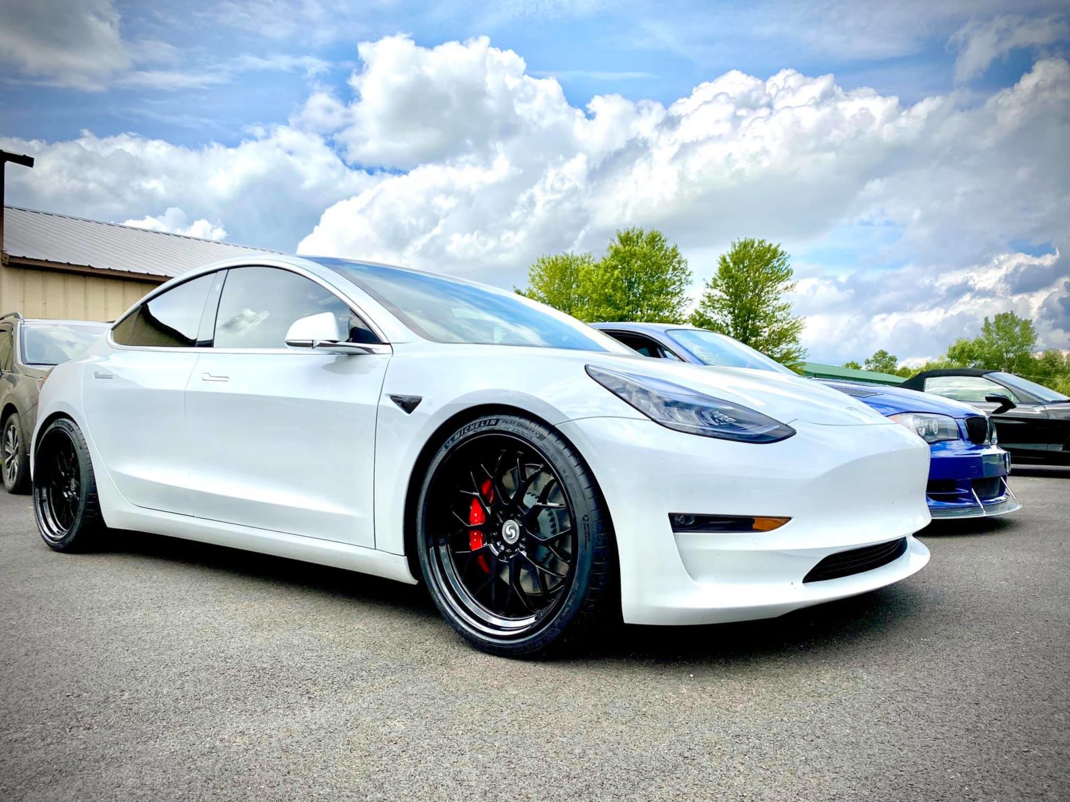 Tesla Model 3 White Signature SV602 Wheel Wheel Front