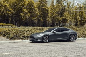 tesla-model-s-f521-brushed-grigio-5