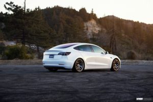 tesla-model3-vmr-v710-2