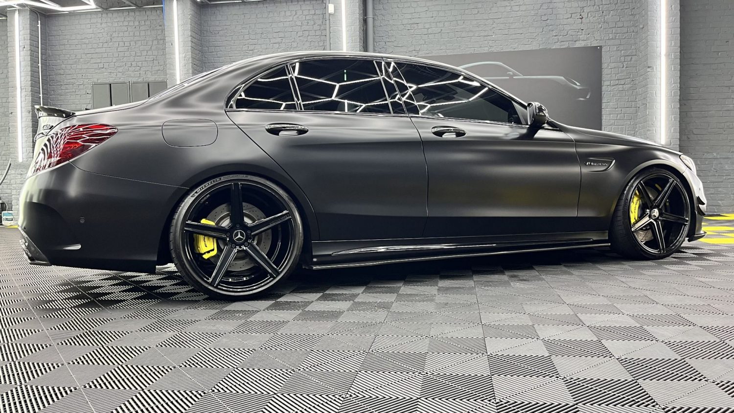 MercedesBenz C63 AMG W205 Black mbDESIGN KV1 Wheel Wheel Front