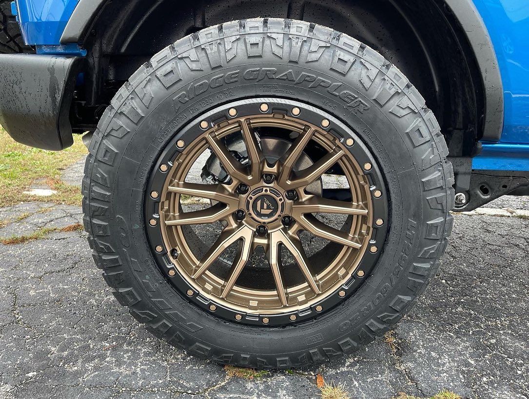 Ford Bronco Blue Fuel Off Road Rebel 6 D681 Wheel Wheel Front