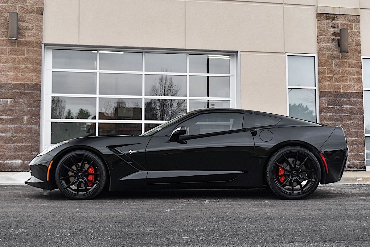 Chevrolet Corvette C7 Stingray with 19 × 9.5 and 20 × 11-inch Cray Spider A...