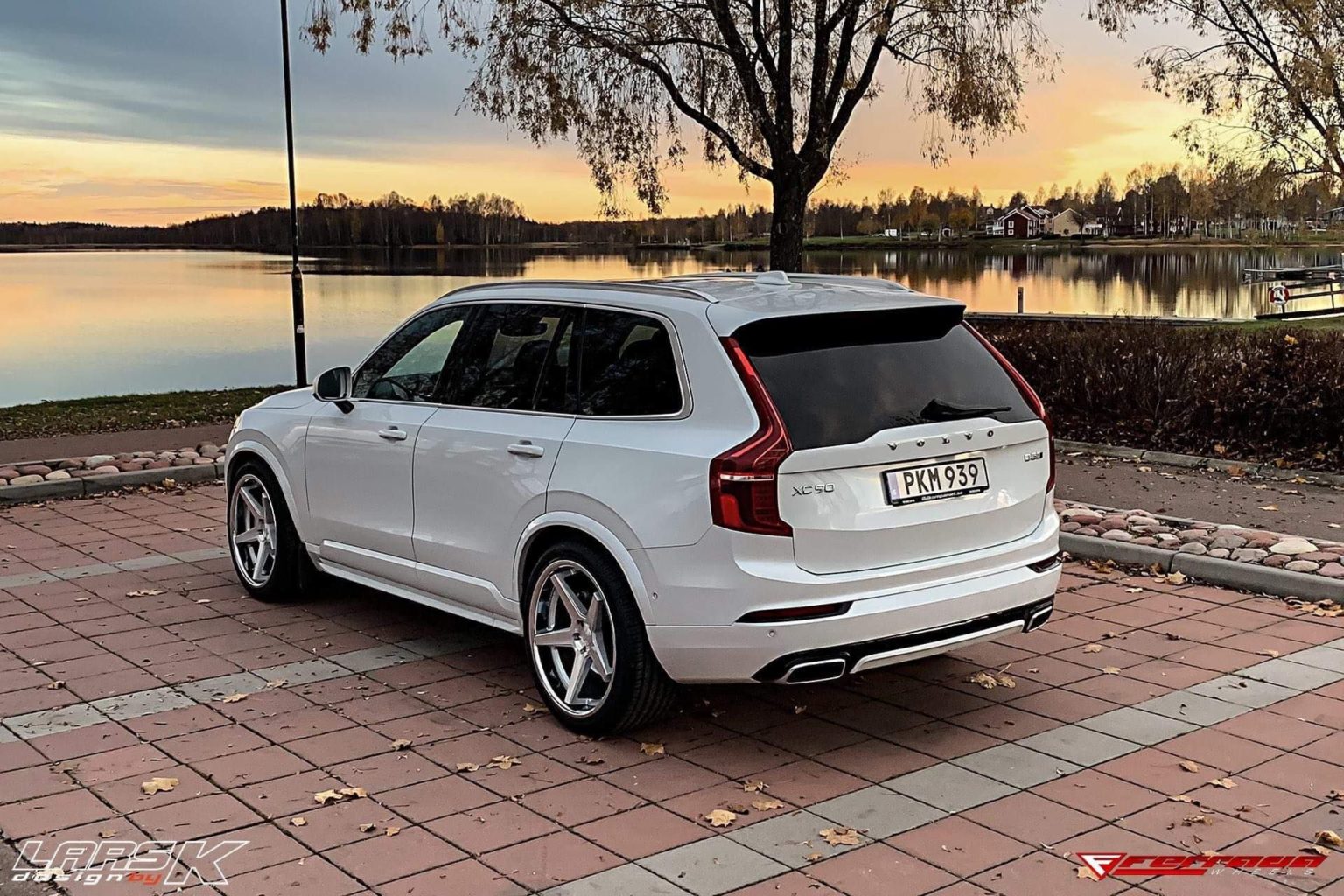 Volvo XC90 SPA White Ferrada FR3 Wheel | Wheel Front