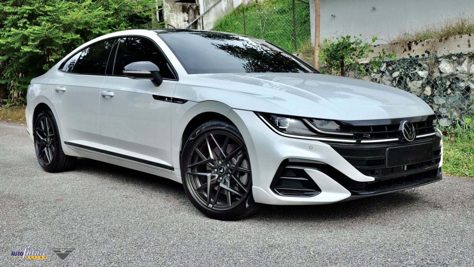 Volkswagen Arteon White Vorsteiner V-FF 113 | Wheel Front