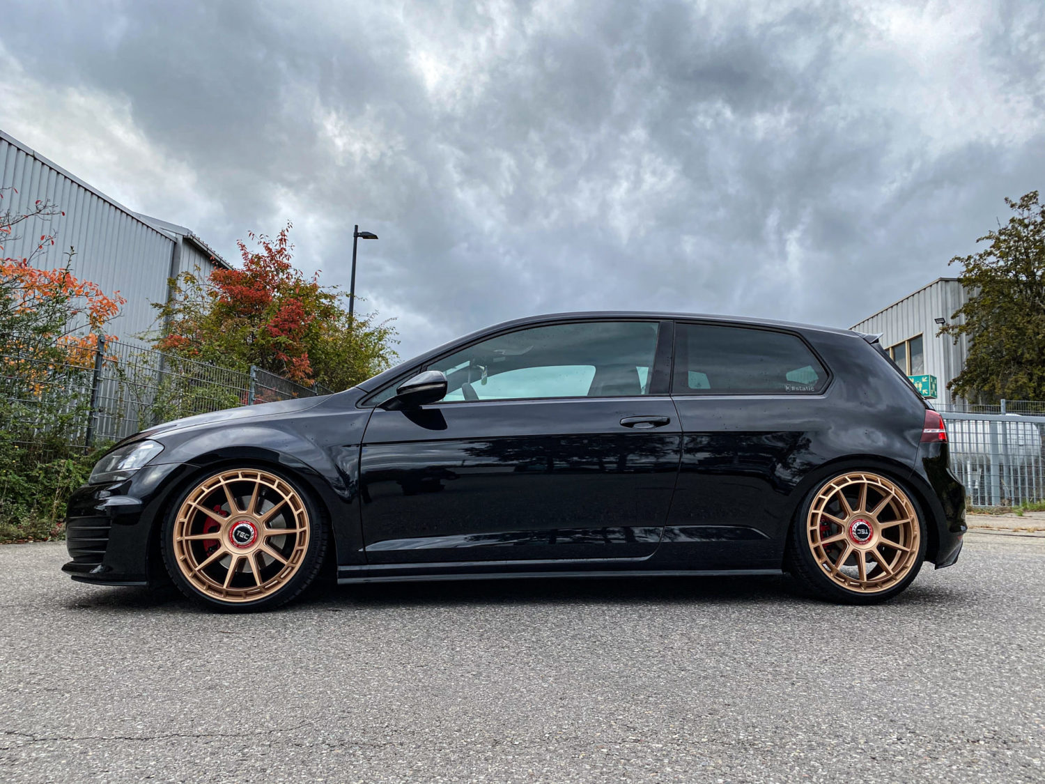 Volkswagen Golf GTD Mk7 Black TEC Speedwheels GT8 Wheel Wheel Front