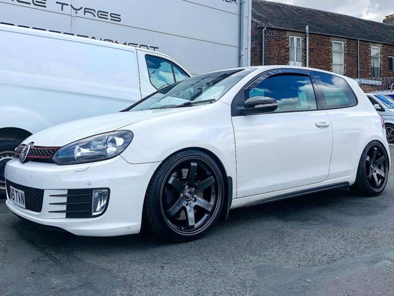 Volkswagen Golf GTI VI White with Bola B1 Aftermarket Wheels Wheel ...