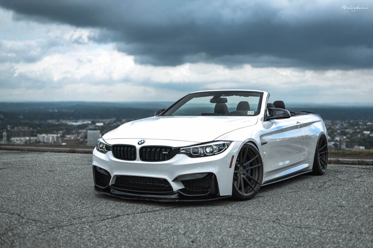 white-bmw-m4-f82-cabriolet-convertible-brixton-forged-m51-duo-series-brushed-smoke-black-concave-wheels-5-1-1800x1202