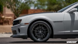 white-chevy-camaro-variant-wheels-3