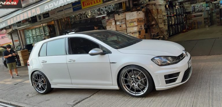 Volkswagen Golf R 7 White Rays Volk G025 Wheel | Wheel Front