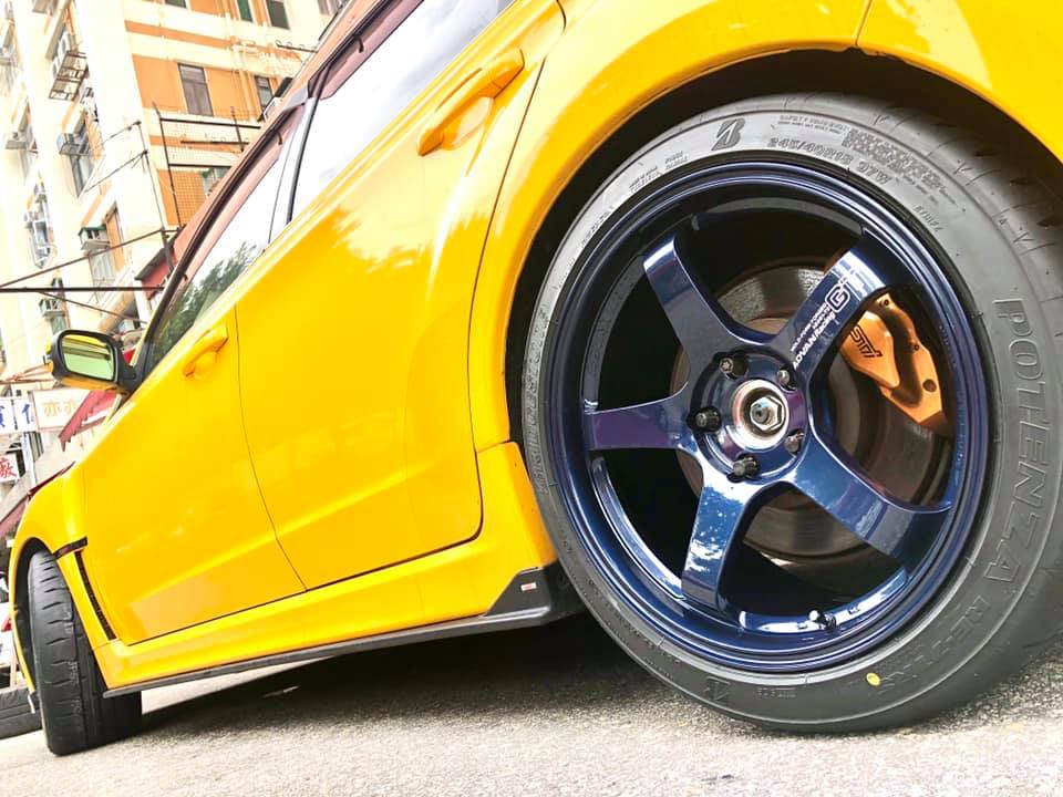 Subaru WRX STI GR Yellow Advan Racing GT Premium | Wheel Front